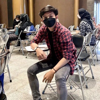 VIDEO GAY LOKAL