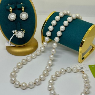 Бриллиант 💍золото алтын 👑Астана. Обращаться до 19:00 на ватсап +7 700 538 3340